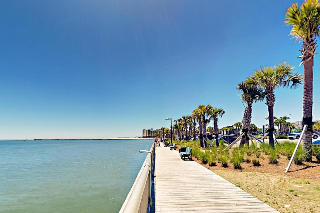 The Sand & Surf Beach House A Villa Gulf Shores Exterior photo